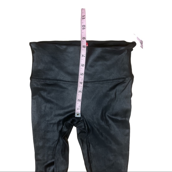 Spanx faux leather leggings F1-23 - Picture 5 of 6